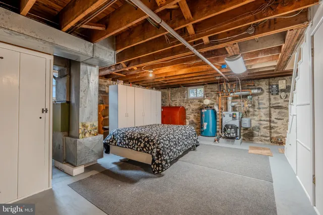 $1,800 | 1223 Drexel Avenue, Unit A, Drexel Hill, PA 19026