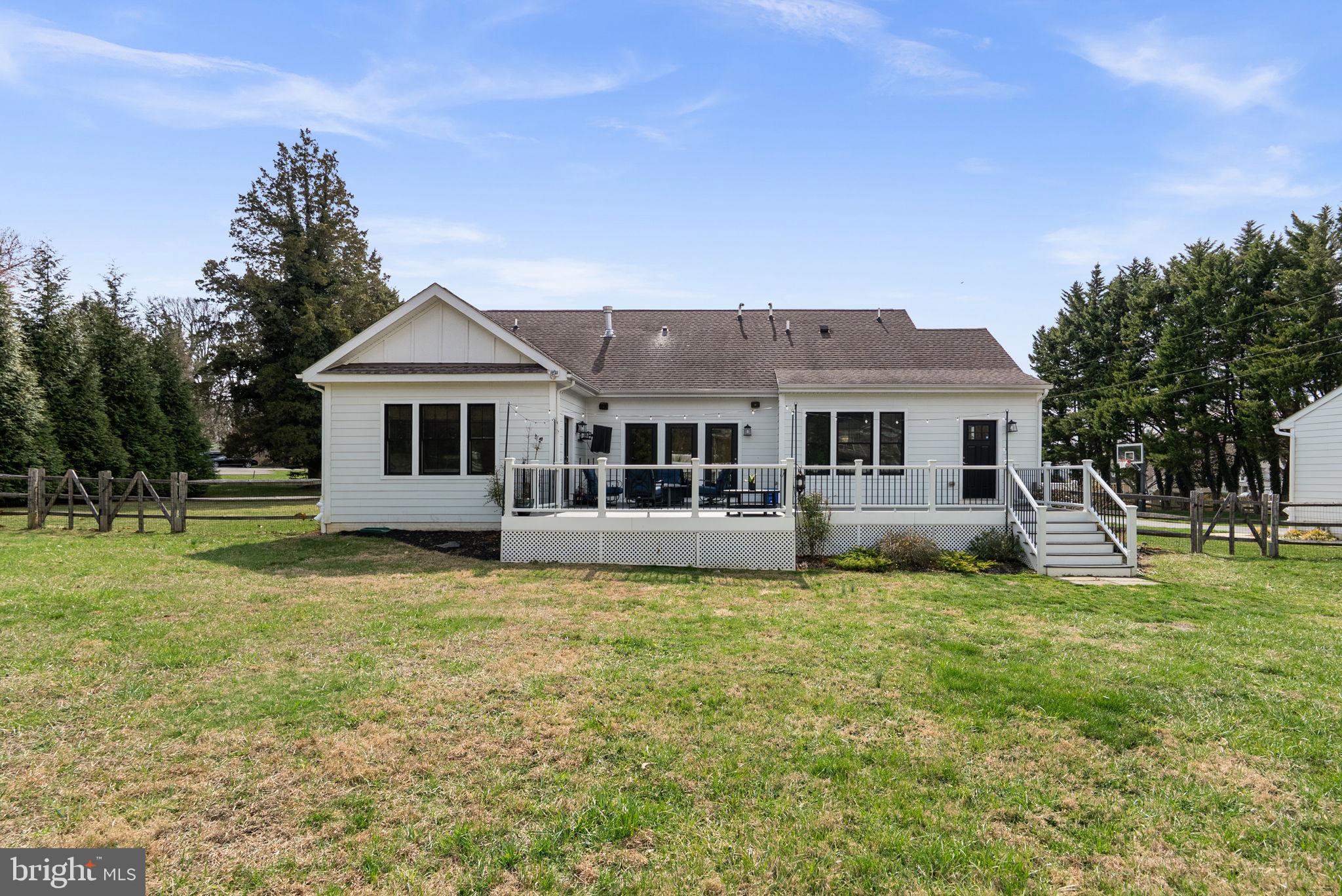 17601 Crystal Spring Terrace Ashton, MD 20861 - Photo 43 of 45