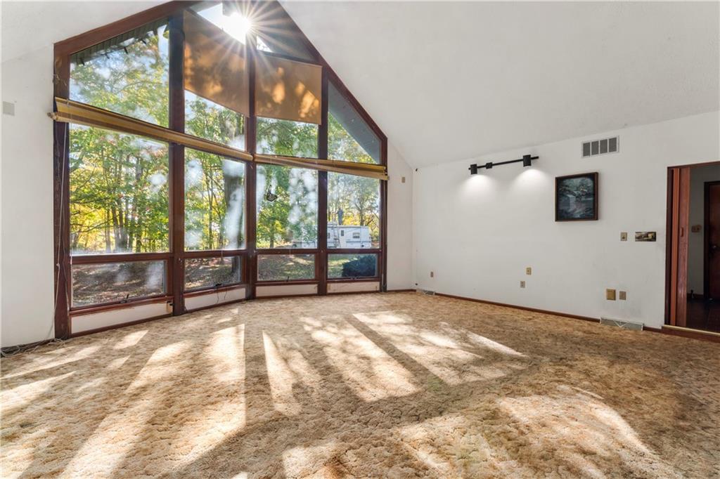 108 Buss Road Aliquippa, PA 15001 - Photo 8 of 43 Gallery Image 8