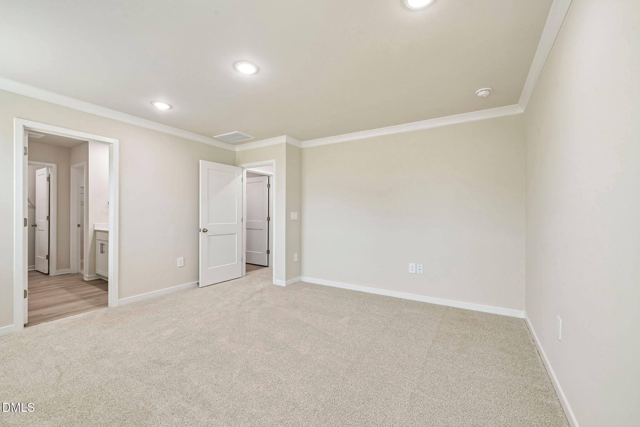 1513 Hatteras Road Durham, NC 27703 - Photo 23 of 43 23-web-or-mls-Raleigh - Avalon Place - 1