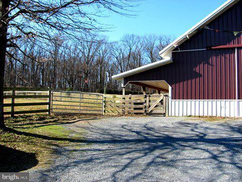 17601 Conoy Road Barnesville, MD 20838 - Photo 13 of 21 Exterior (General)