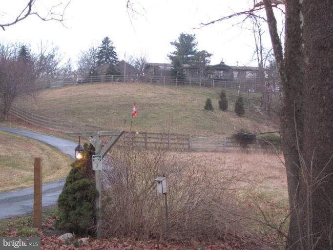 17601 Conoy Road Barnesville, MD 20838 - Photo 16 of 21 Exterior (General)