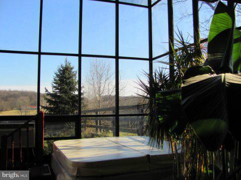 17601 Conoy Road Barnesville, MD 20838 - Photo 10 of 21 Interior (General)