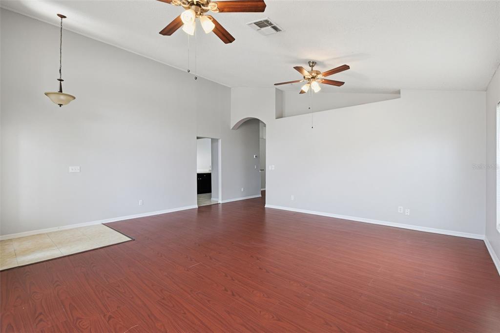 1708 Powder Ridge Drive Valrico, FL 33594 - Photo 13 of 52