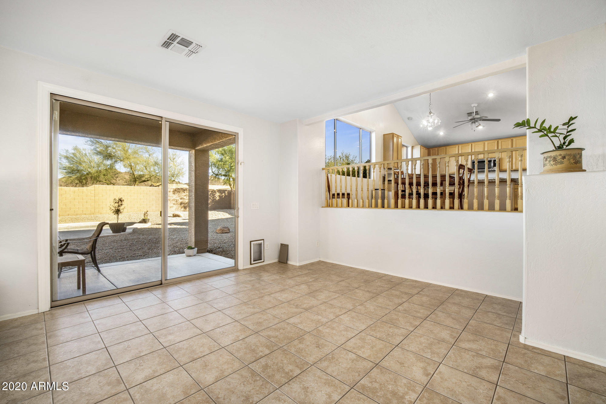 6938 West Rowel Road Peoria, AZ 85383 - Photo 15 of 38 Family room