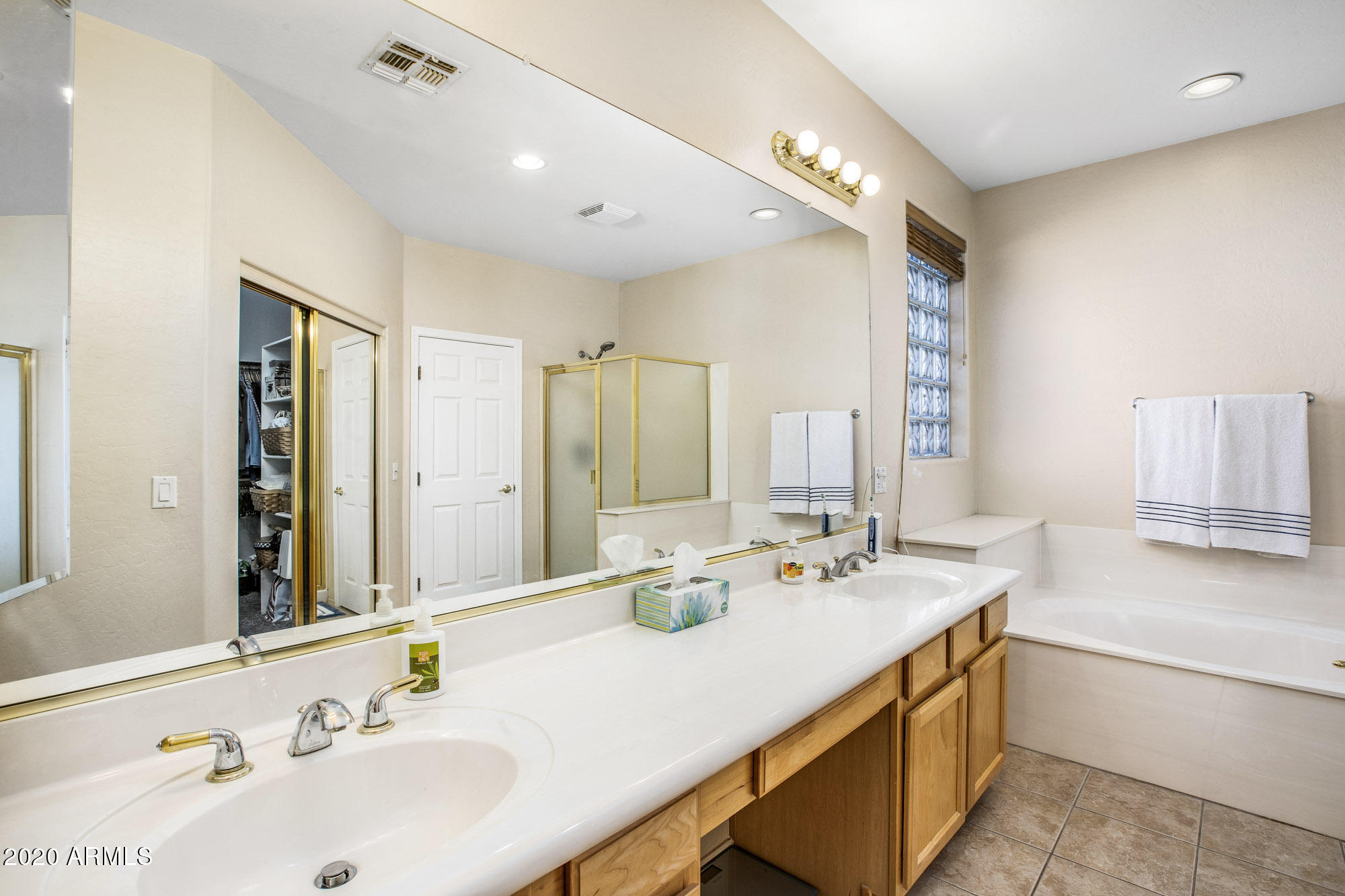 6938 West Rowel Road Peoria, AZ 85383 - Photo 23 of 38 Master bathroom