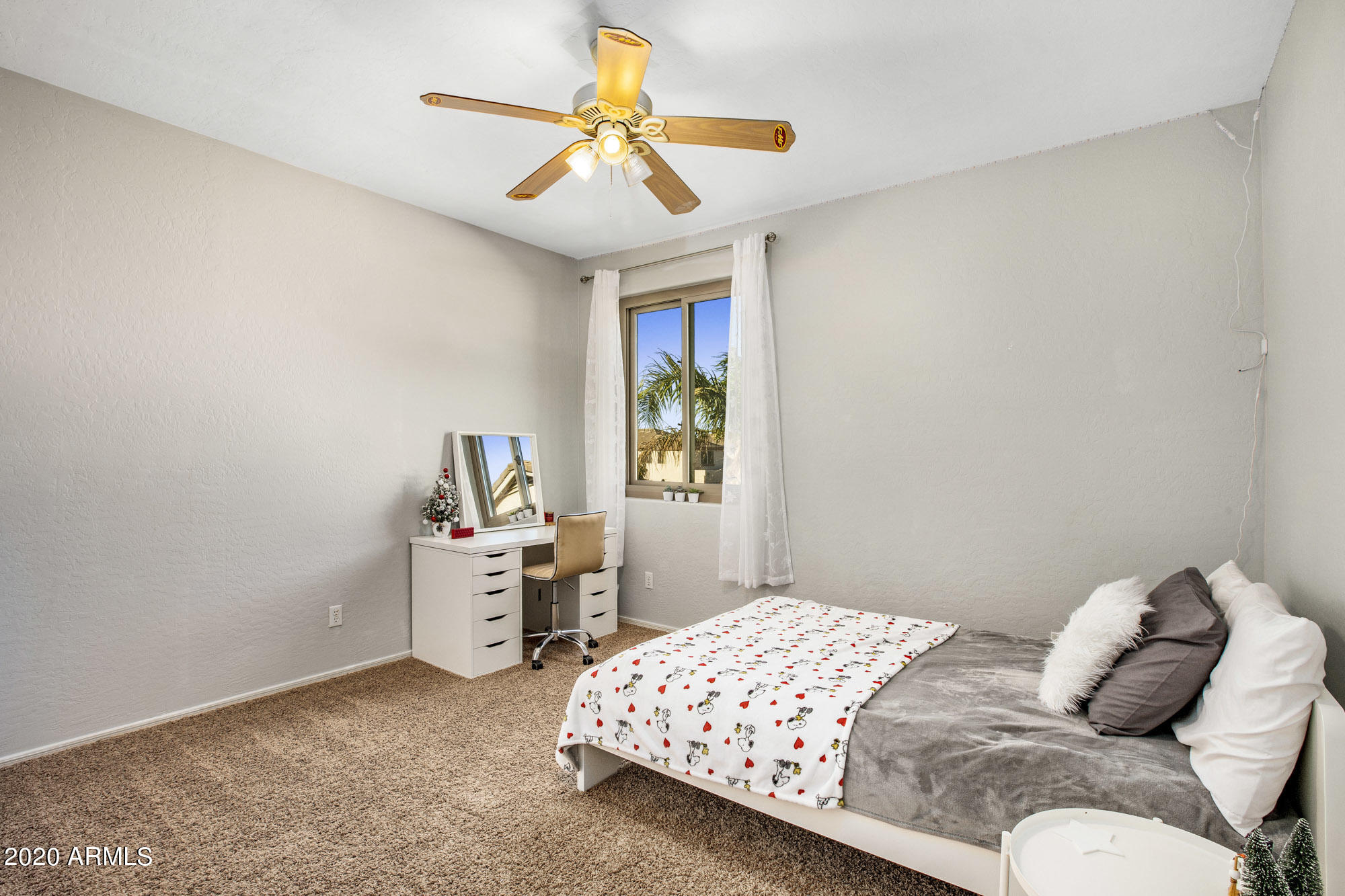 6938 West Rowel Road Peoria, AZ 85383 - Photo 27 of 38 Upstairs guest bedroom 1