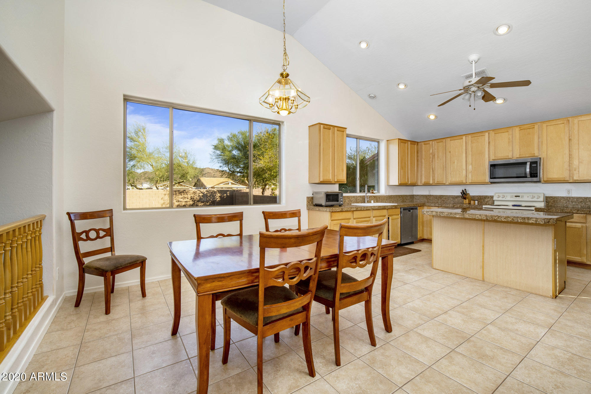 6938 West Rowel Road Peoria, AZ 85383 - Photo 3 of 38 Eat in Kitchen