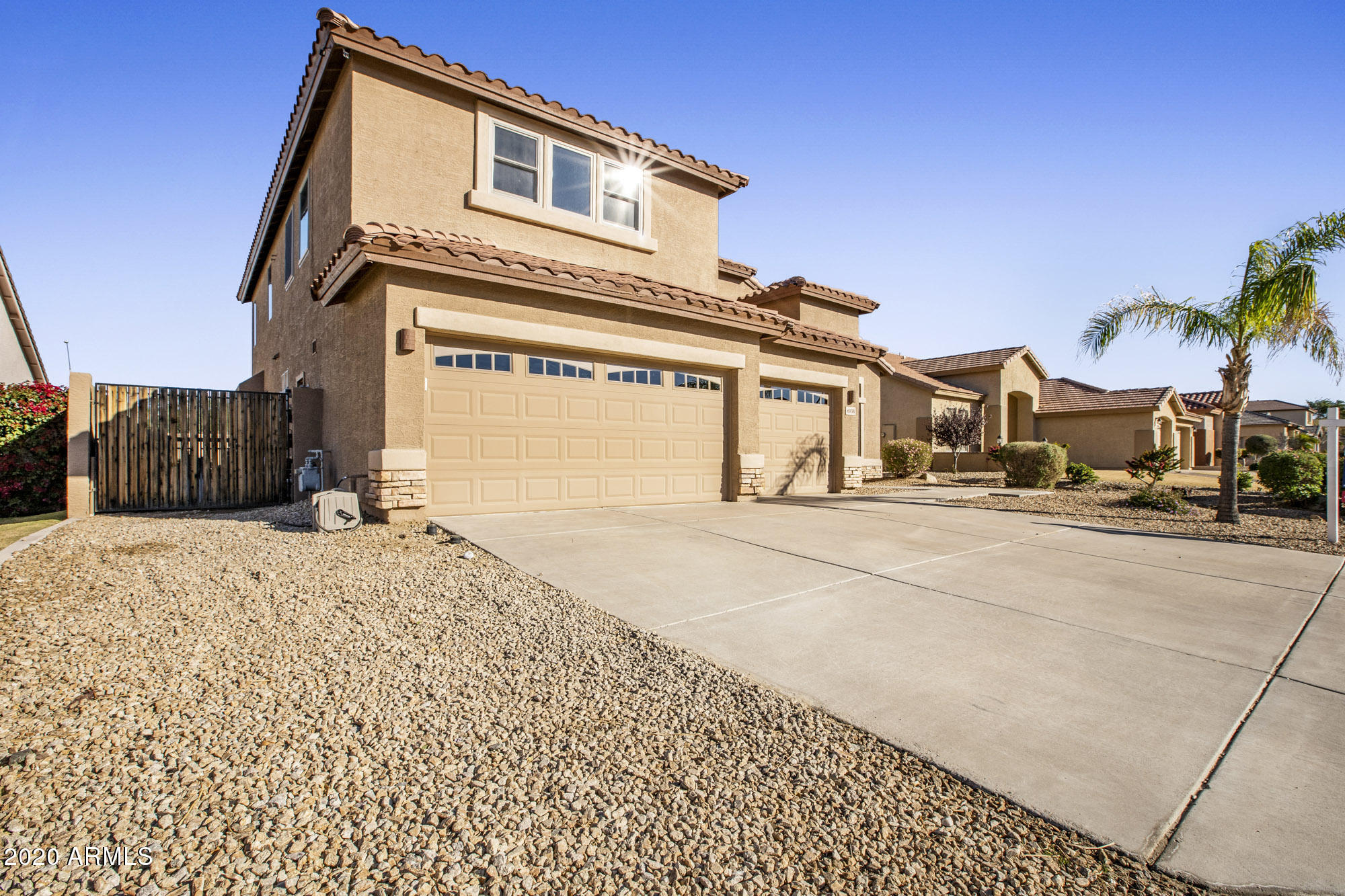 6938 West Rowel Road Peoria, AZ 85383 - Photo 38 of 38 Garage & side gate