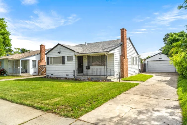 $325,000 | 5979 Vista Avenue, Sacramento, CA 95824