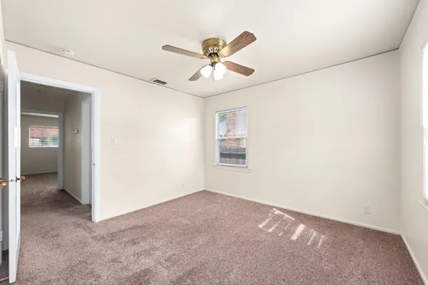 $325,000 | 5979 Vista Avenue, Sacramento, CA 95824