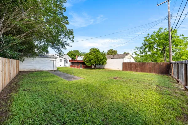 $325,000 | 5979 Vista Avenue, Sacramento, CA 95824
