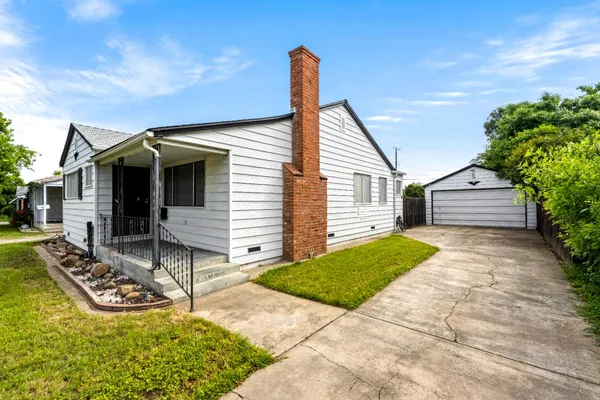 $325,000 | 5979 Vista Avenue, Sacramento, CA 95824