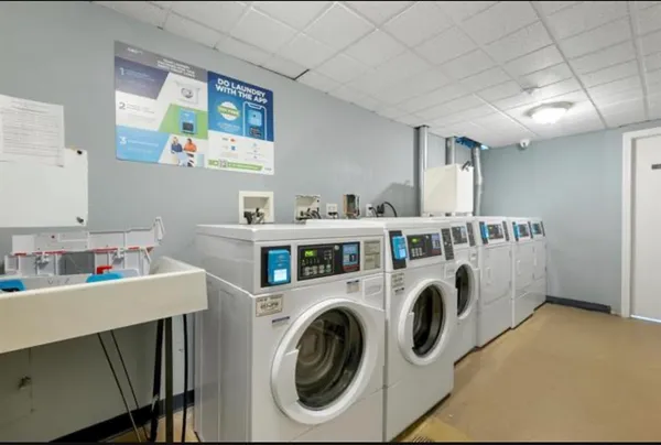 $255,000 | 35 Andrew Street, Unit 28, Manchester, NH 03104