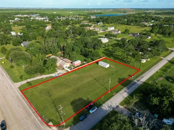 $250,000 | 11111 Farm To Market Road 1764, Santa Fe, TX 77510