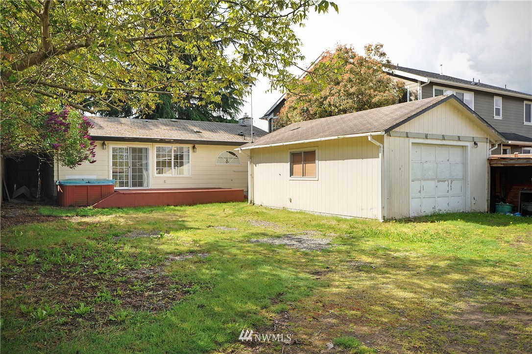 814 North 30th Street Renton, WA 98056 - Photo 13 of 15