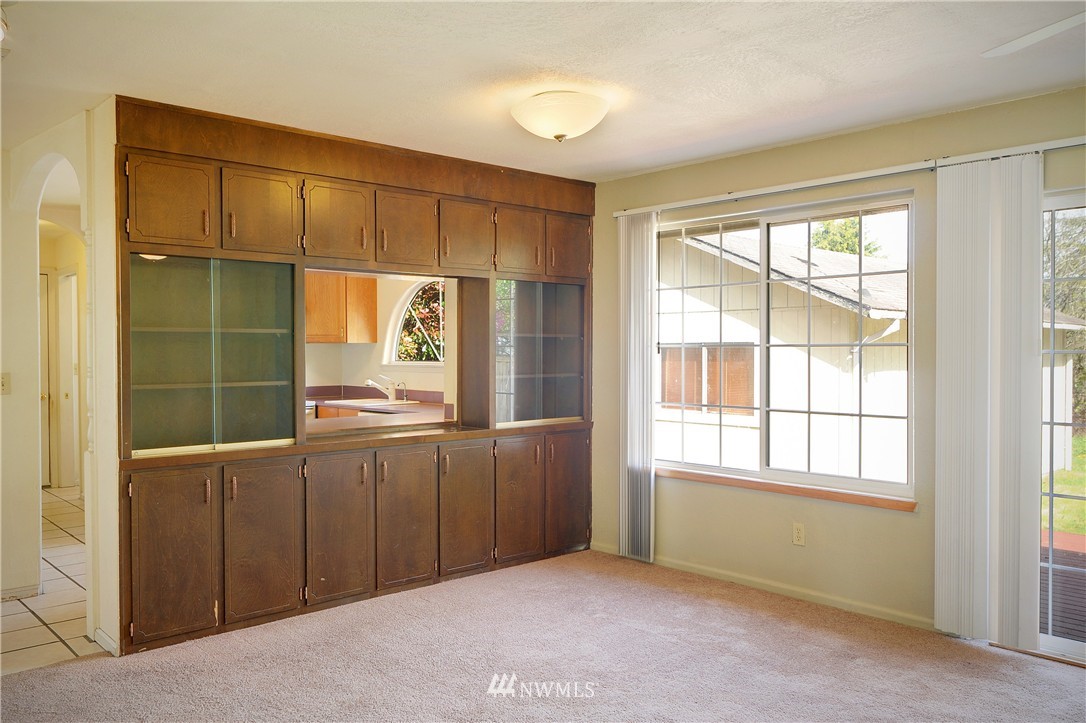 814 North 30th Street Renton, WA 98056 - Photo 8 of 15