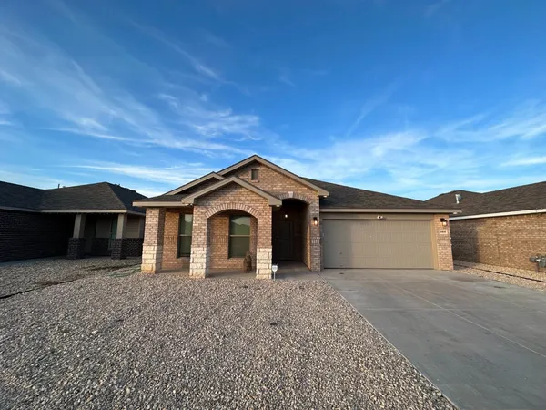 $2,100 | 1608 136th Street, Lubbock, TX 79423