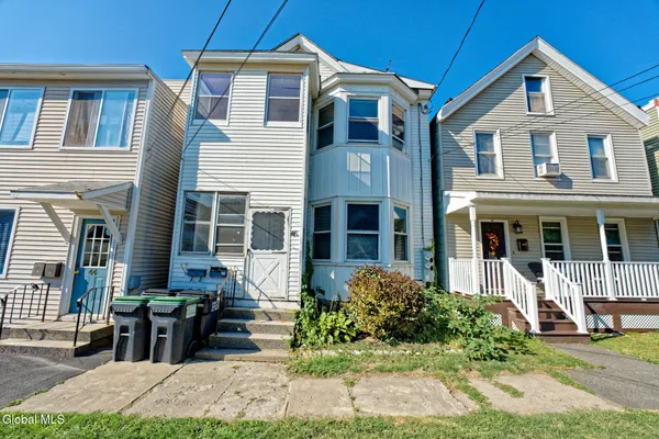 $218,900 | 46 Clifton Street, Waterford, NY 12188