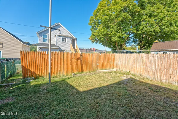 $218,900 | 46 Clifton Street, Waterford, NY 12188