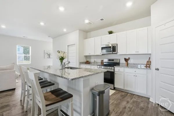 $2,700 | 100 Amethyst Drive, Bloomingdale, GA 31302