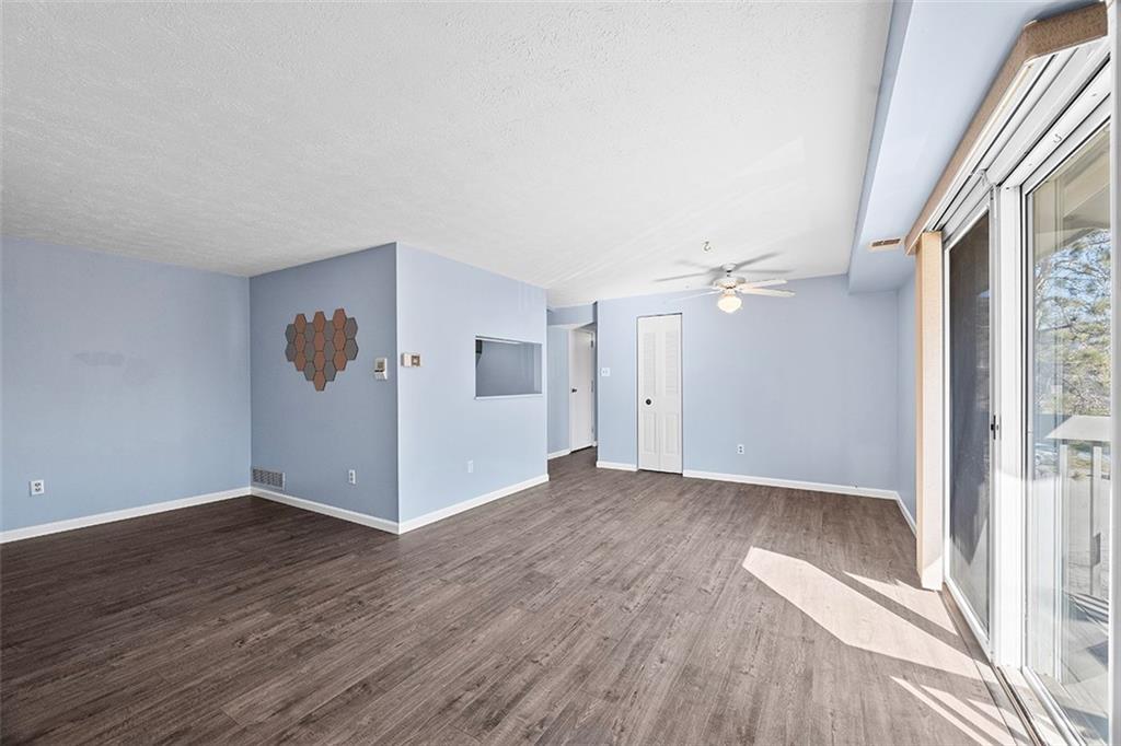 505 Hunters Path Road, Unit 34 Bridgeville, PA 15017 - Photo 6 of 20 Gallery Image 6