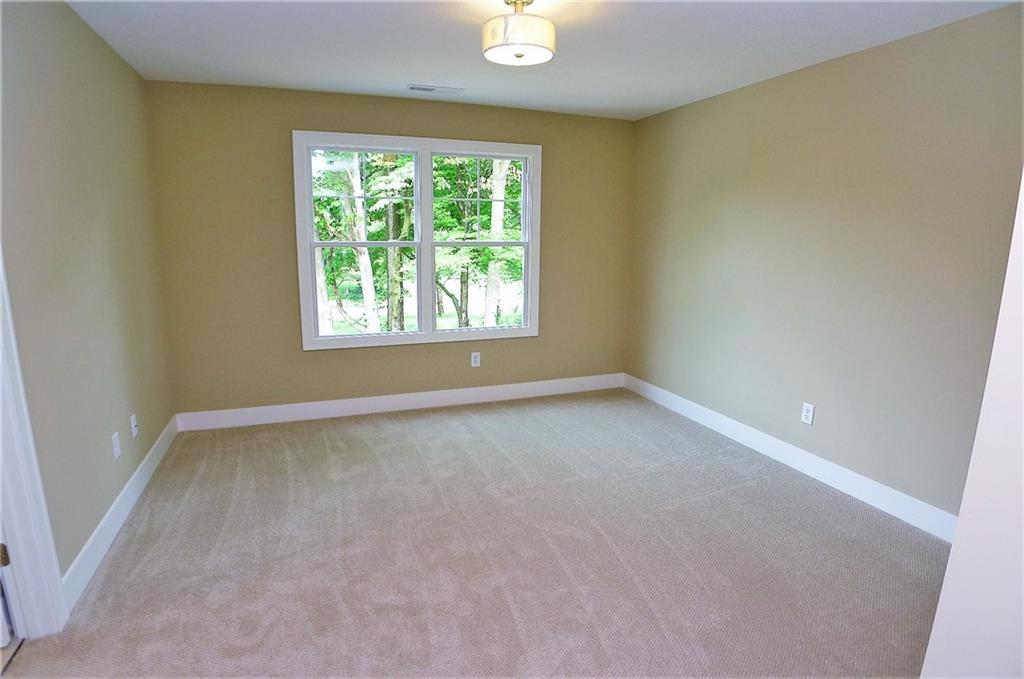 6436 Dover Road Indianapolis, IN 46220 - Photo 15 of 24 Gallery Image 15