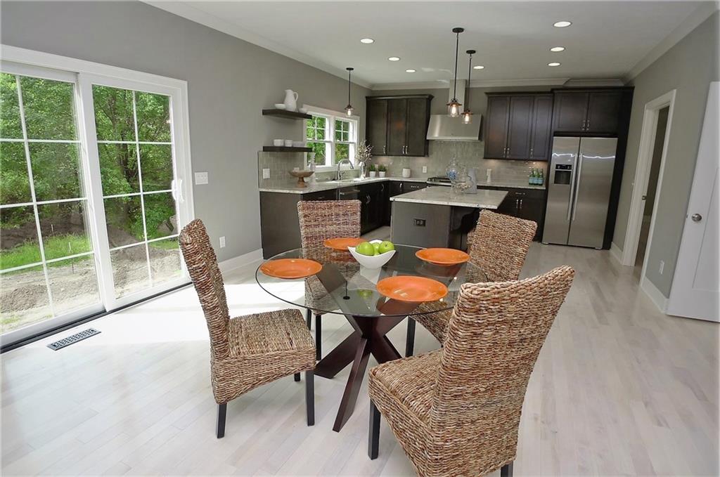 6436 Dover Road Indianapolis, IN 46220 - Photo 5 of 24 Gallery Image 5