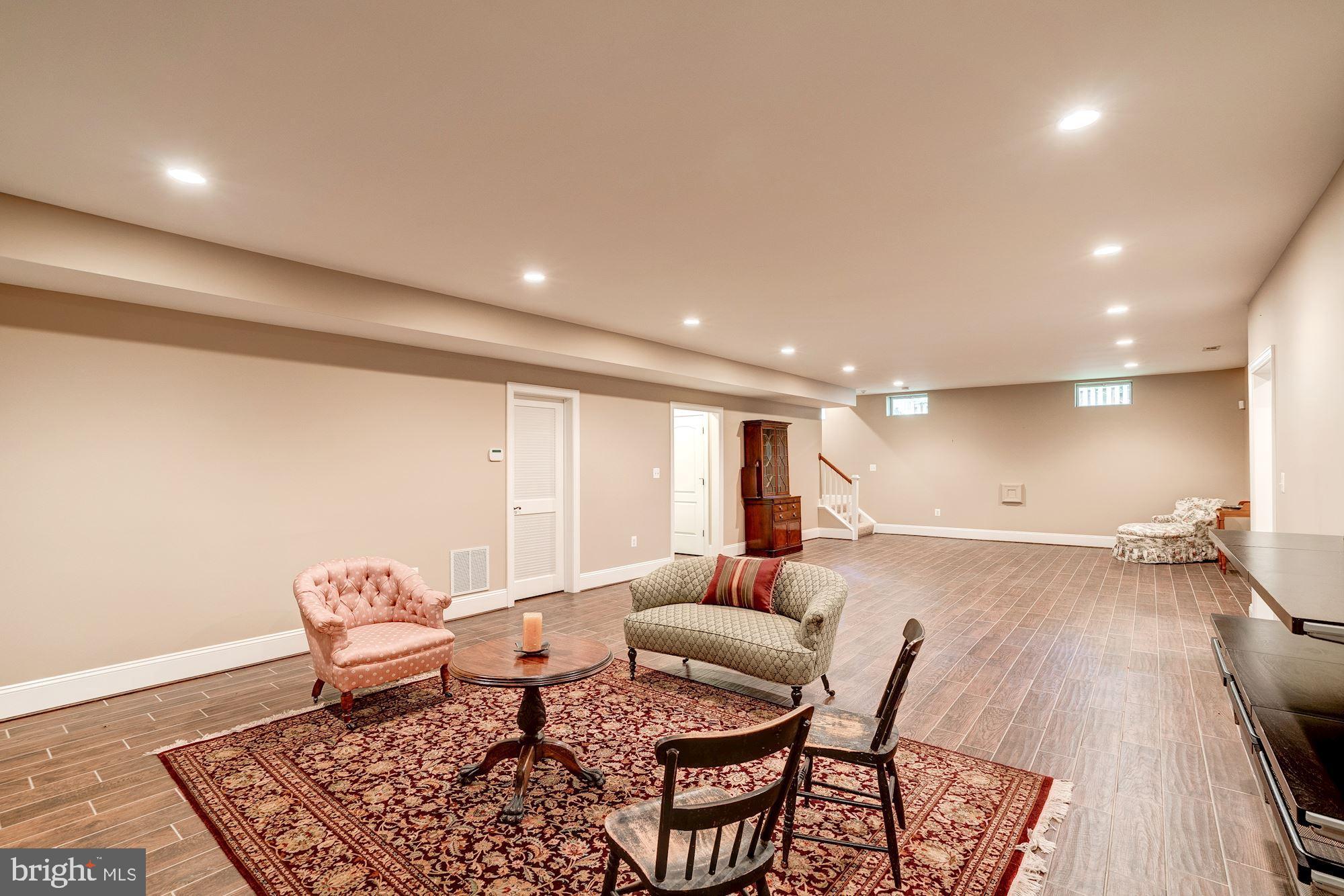 1020 Aponi Road Southeast Vienna, VA 22180 - Photo 45 of 64 rec room with game area or alternate sitting area