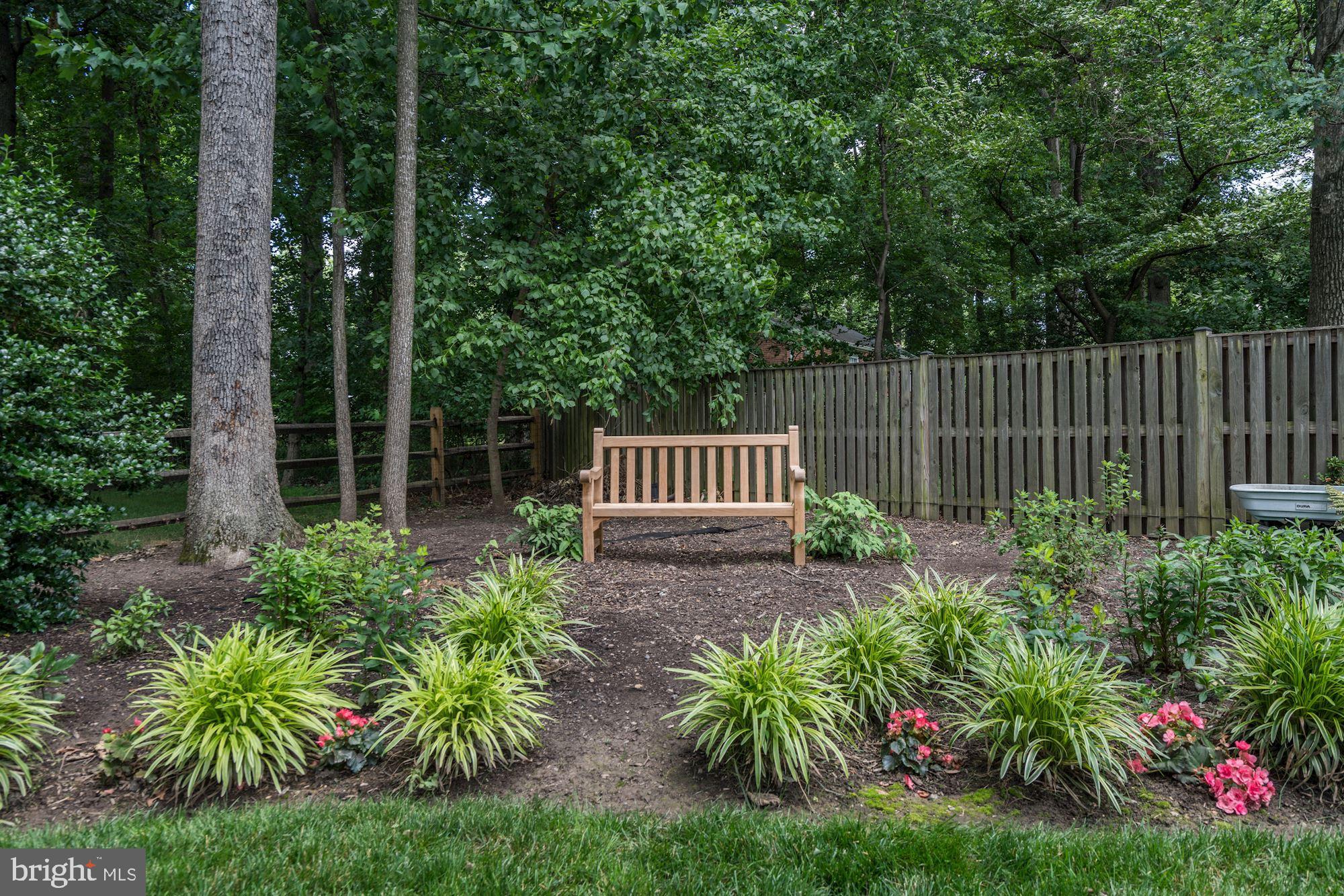 1020 Aponi Road Southeast Vienna, VA 22180 - Photo 57 of 64 rear yard