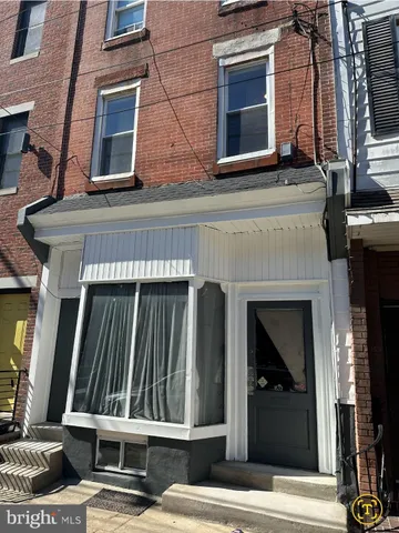 $990 | 1532 South 2nd Street, Unit 2F, Philadelphia, PA 19147