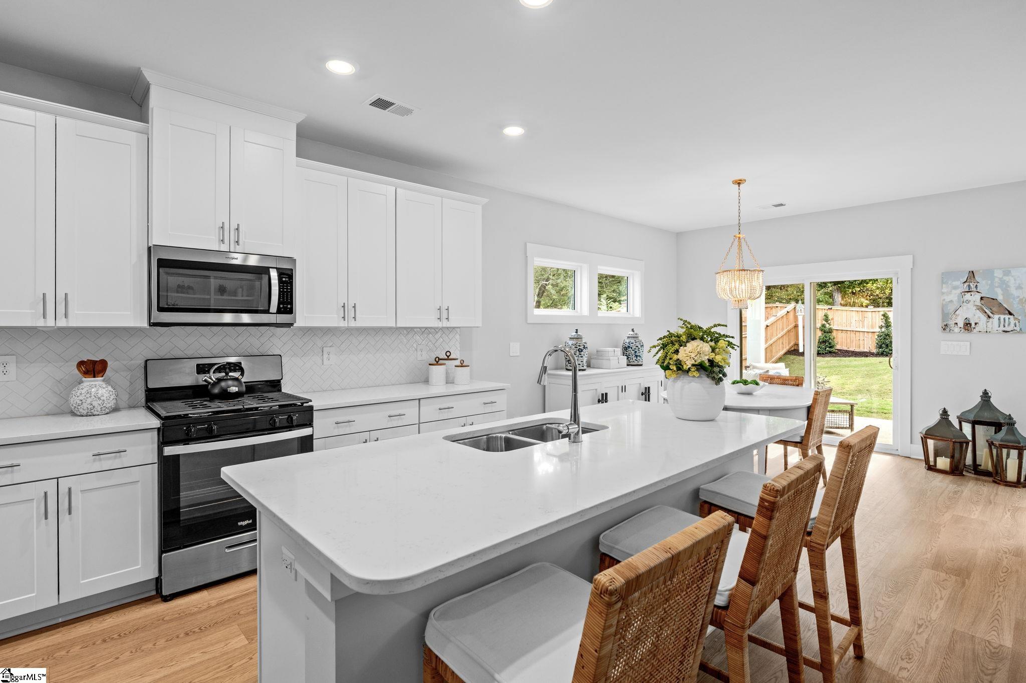 832 Burghley Circle Greer, SC 29651 - Photo 11 of 49