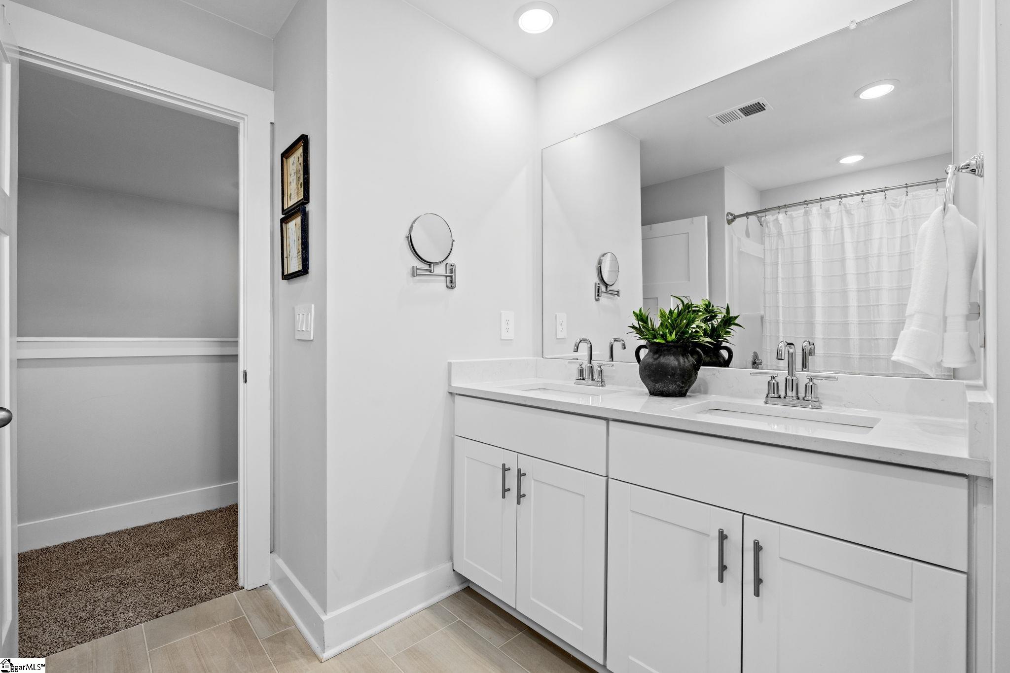 832 Burghley Circle Greer, SC 29651 - Photo 27 of 49