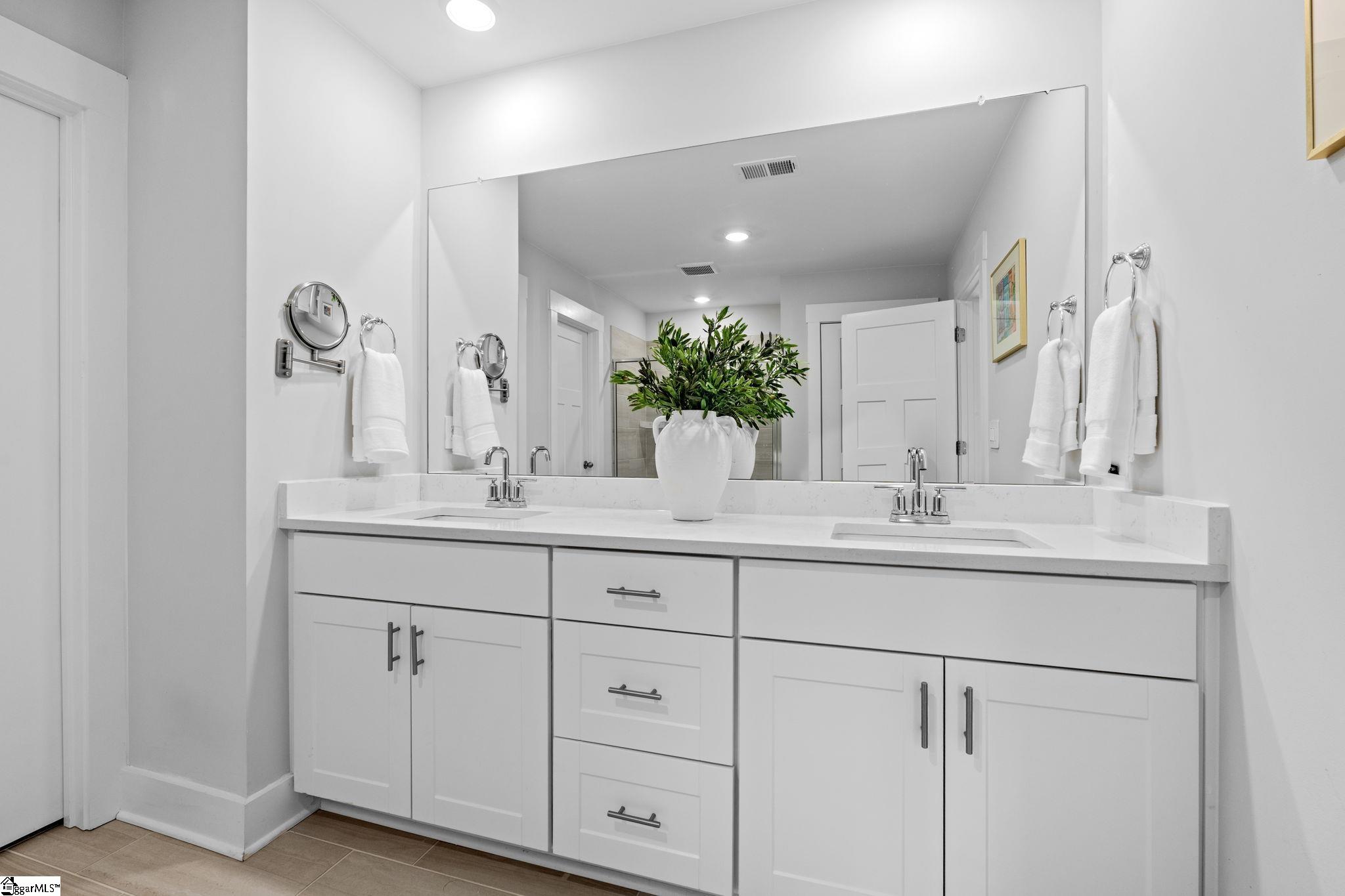 832 Burghley Circle Greer, SC 29651 - Photo 35 of 49