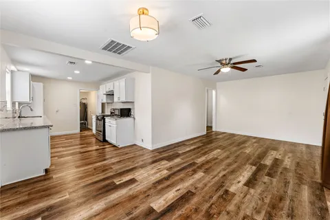 $240,000 | 7819 Fir Street, Houston, TX 77012