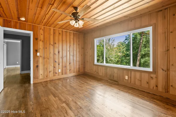 $185,000 | 302 Juanita Avenue, Hamlet, NC 28345