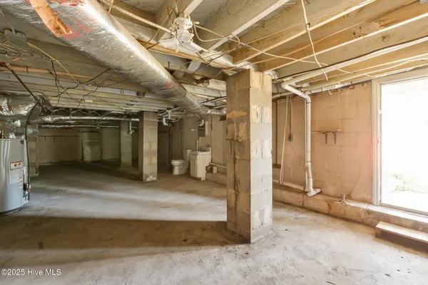 $185,000 | 302 Juanita Avenue, Hamlet, NC 28345