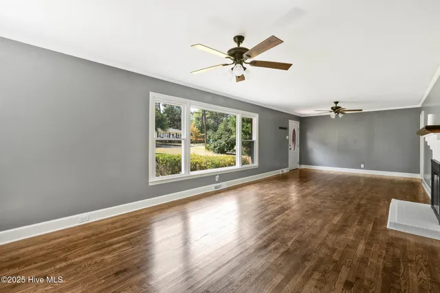 $195,000 | 302 Juanita Avenue, Hamlet, NC 28345