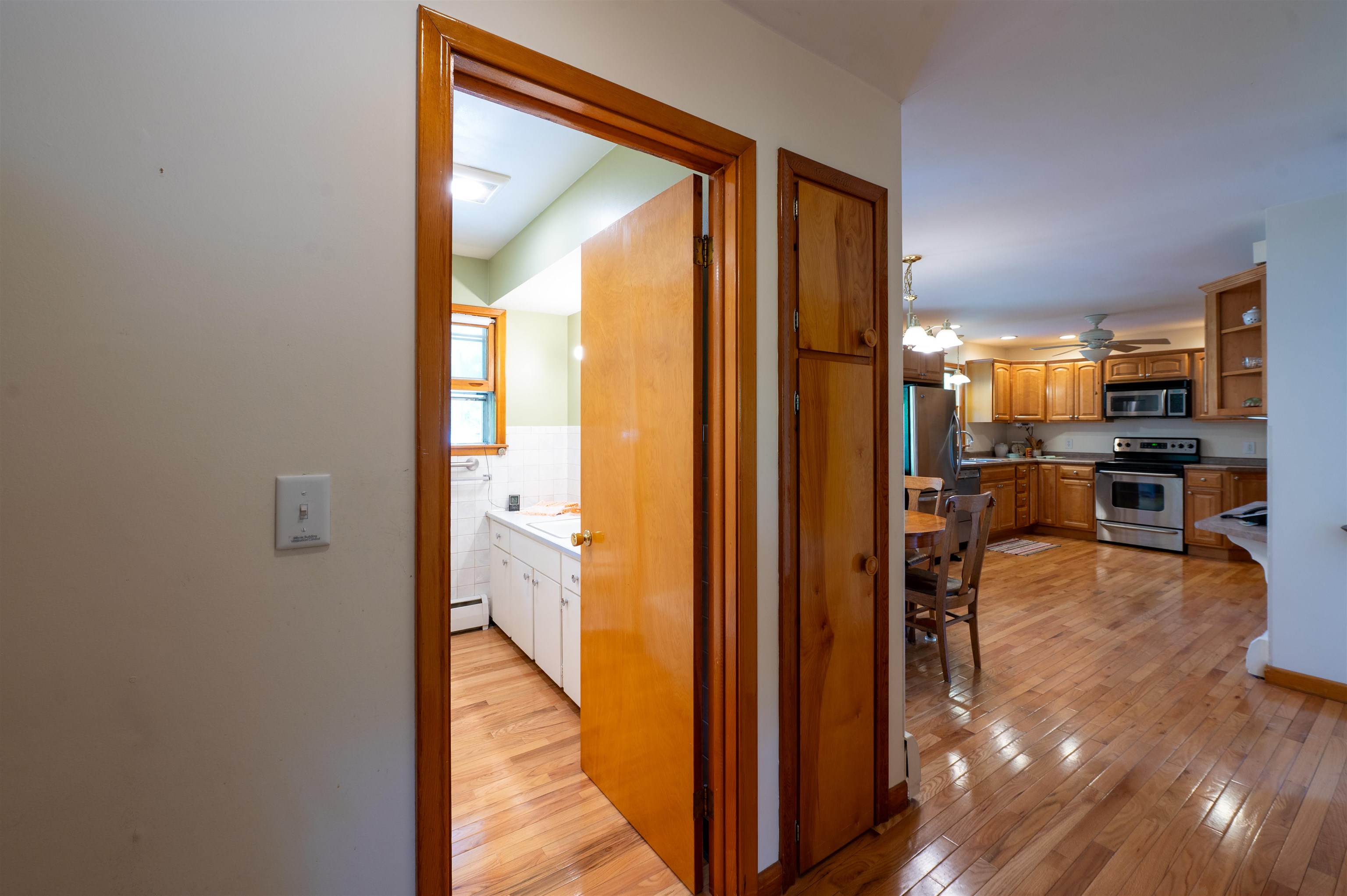 99 Jackson Avenue Rutland, VT 05701 - Photo 10 of 37