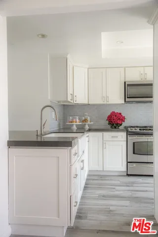 $1,015,000 | 38 Sea Island Drive, Newport Beach, CA 92660