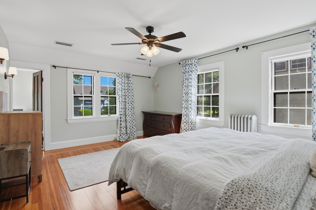 38 Oxford Street Springfield, MA 01108 - Photo 19 of 42