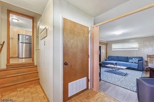 $630,000 | 933 McCandless Place, Linden, NJ 07036