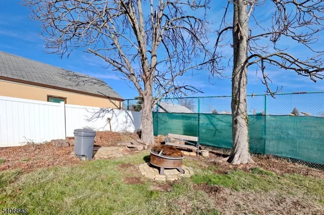 $630,000 | 933 McCandless Place, Linden, NJ 07036