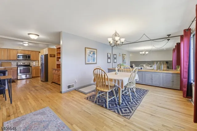 $630,000 | 933 McCandless Place, Linden, NJ 07036