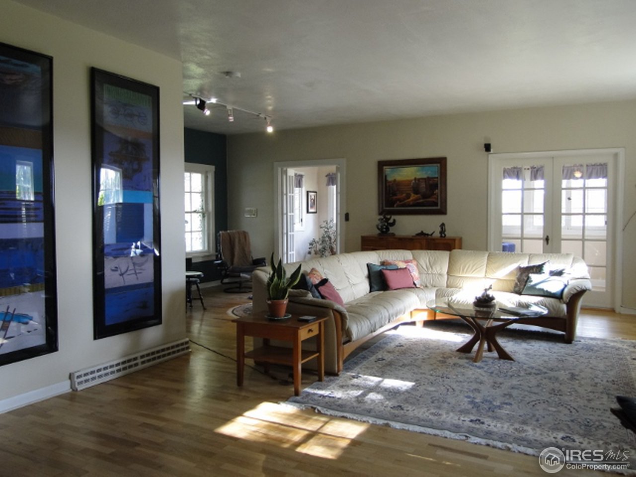 9268 County Road 28 Fort Lupton, CO 80621 - Photo 12 of 25 a living room with furniture