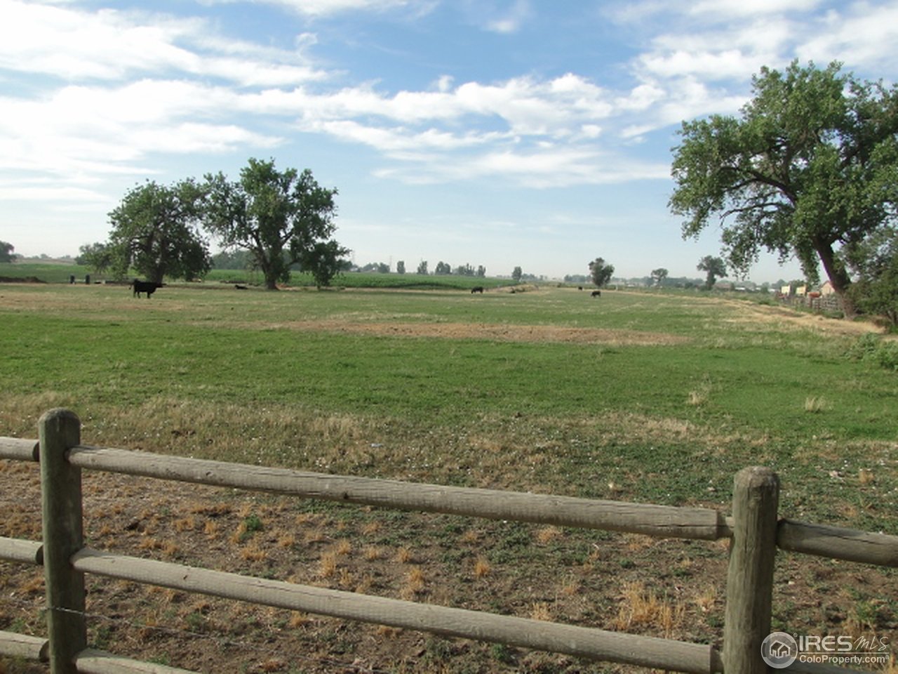 9268 County Road 28 Fort Lupton, CO 80621 - Photo 7 of 25 a view of a garden and yard