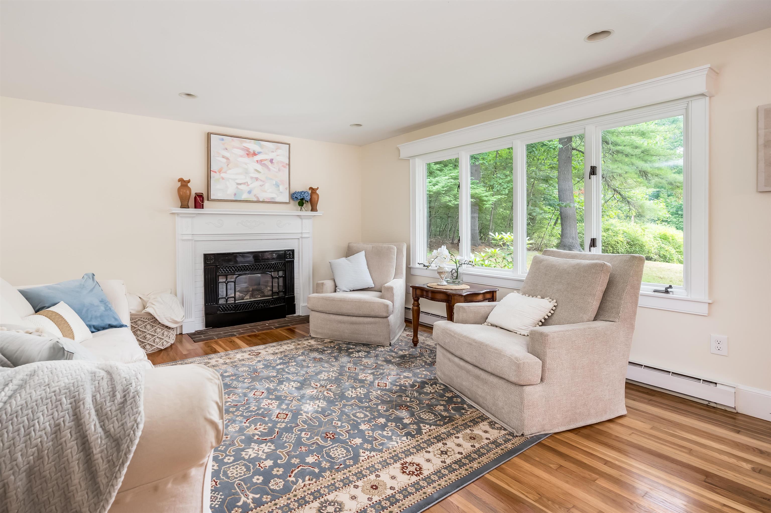 8 Woodridge Road Durham, NH 03824 - Photo 1 of 49