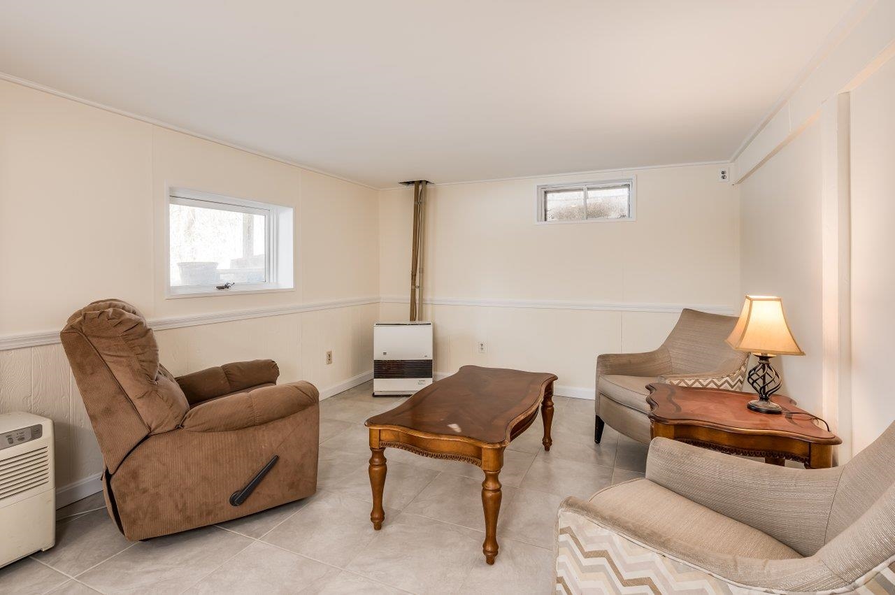 8 Woodridge Road Durham, NH 03824 - Photo 36 of 49