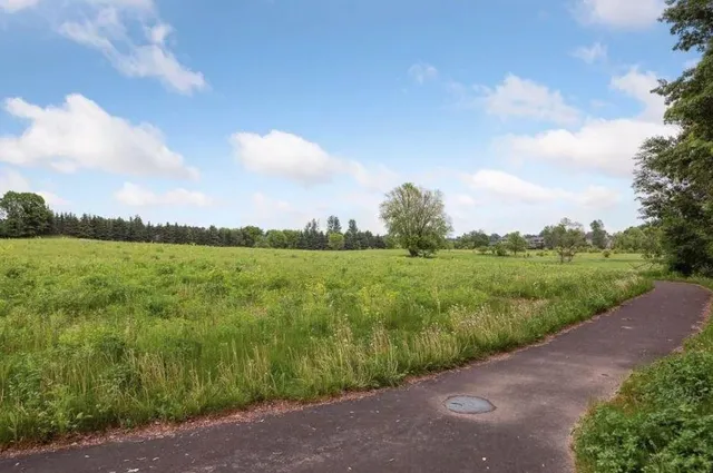 $210,900 | 11468 Blazingstar Lane, Lake Elmo, MN 55042