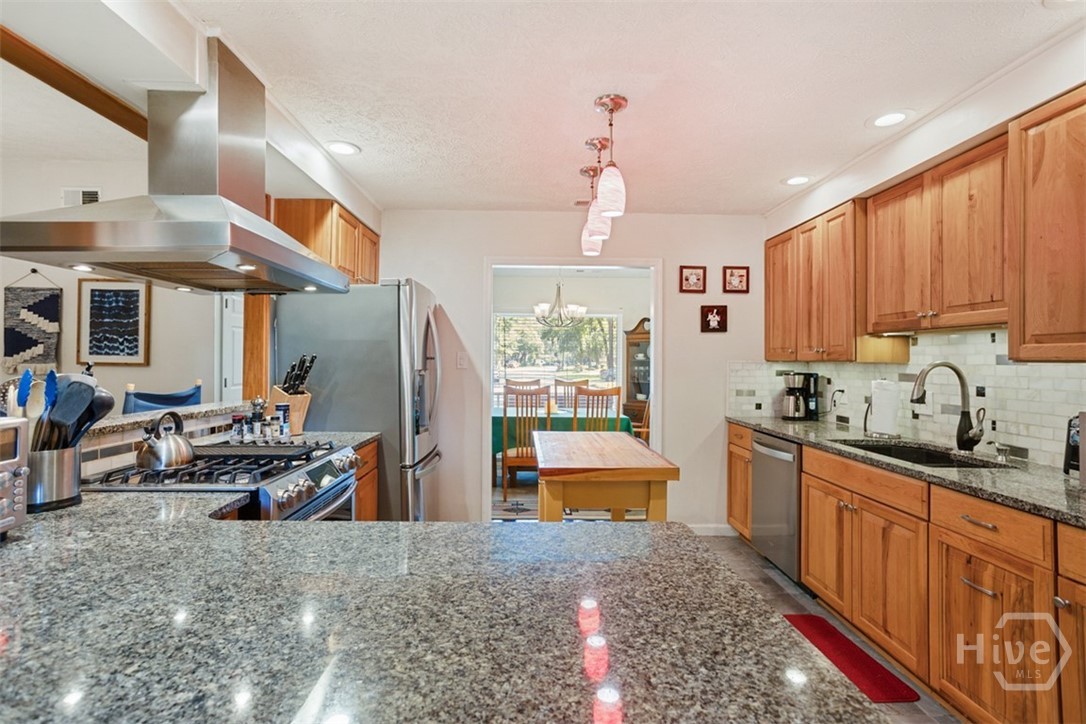 220 North Cromwell Road Savannah, GA 31410 - Photo 17 of 45 Gallery Image 17